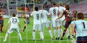 Le beau coup-franc de Patrick Baumann (source :www.servettefc.ch)