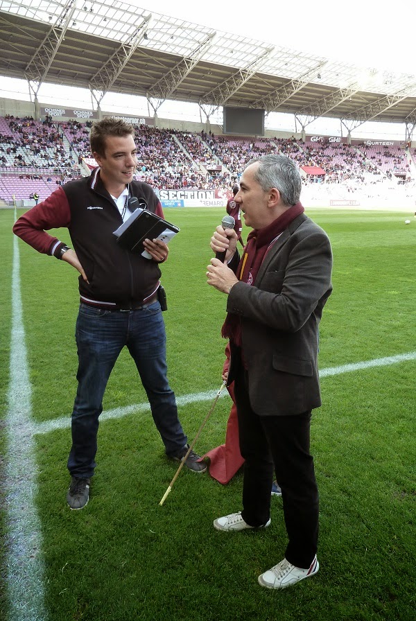 P1300732_35_res_Eds9_Obra au micro