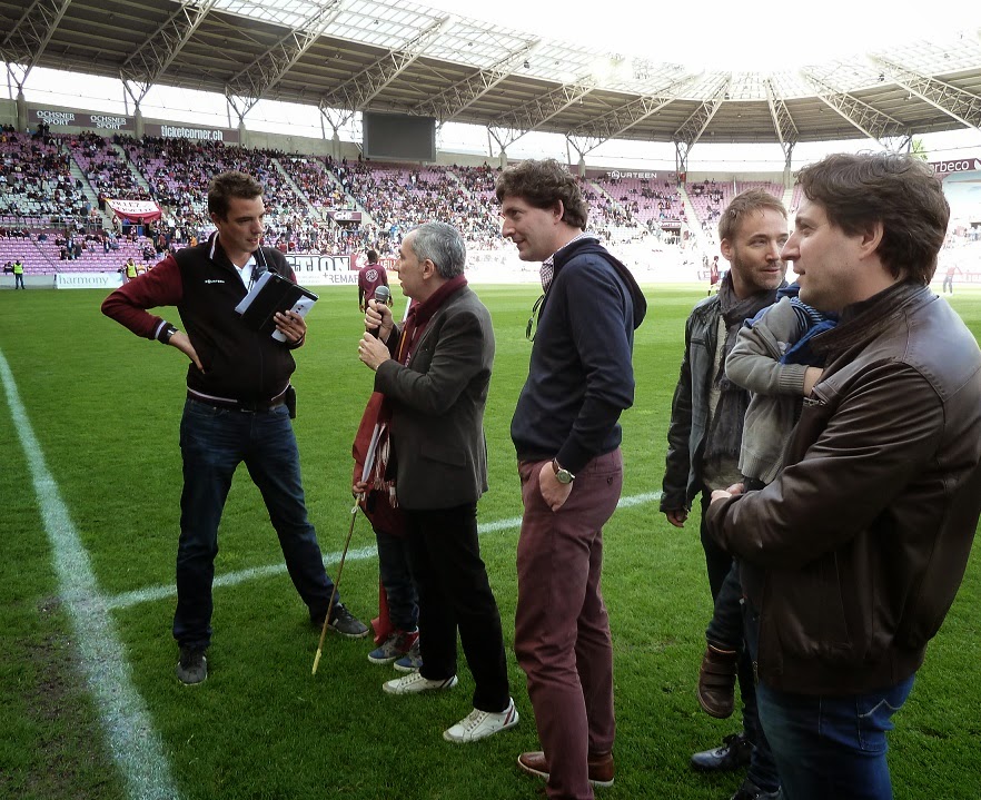 P1300733_40_res_Eds10_Sur la pelouse